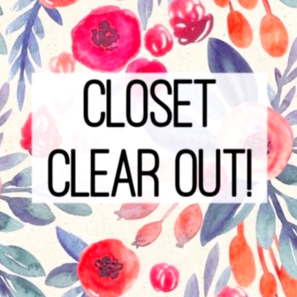 OPEN TO OFFERS ON ALL ITEMS!! BUNDLE TO SAVE EVEN MORE!!